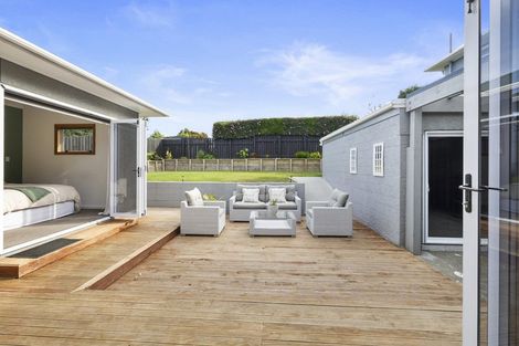 Photo of property in 60 Ballance Street, Lower Vogeltown, New Plymouth, 4310