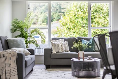 Photo of property in 76 Peel Place, Wainuiomata, Lower Hutt, 5014