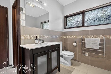 Photo of property in 71 Gorge Road, Maungaturoto, 0520