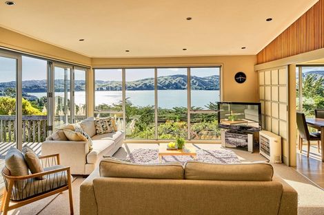 Photo of property in 3 Luff Place, Whitby, Porirua, 5024