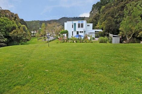 Photo of property in 50 Rawhiti Street, Stokes Valley, Lower Hutt, 5019