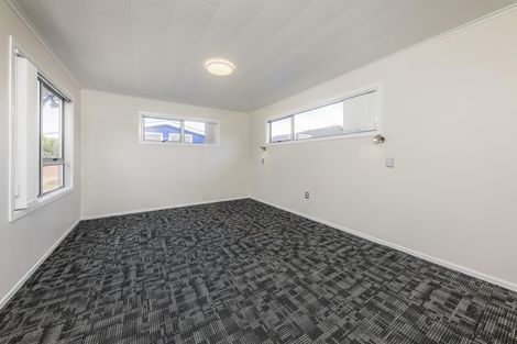 Photo of property in 39 Walters Road, Takanini, 2112