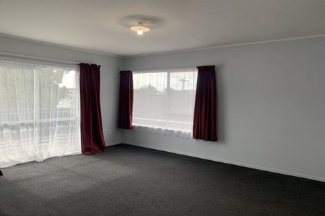 Photo of property in 9 Alston Avenue, Kelston, Auckland, 0602
