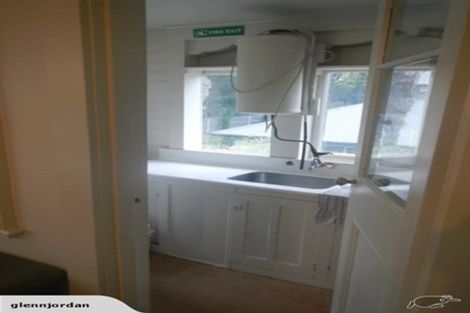 Photo of property in 6 Kirkwood Avenue, Upper Riccarton, Christchurch, 8041