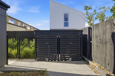 Photo of property in 62d Cleveland Street, Edgeware, Christchurch, 8013
