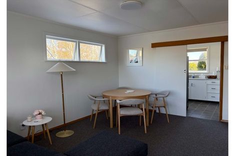 Photo of property in 2 Te Awe Awe Court, Hokowhitu, Palmerston North, 4410