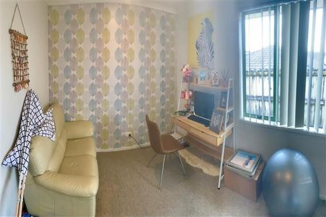 Photo of property in 38 Cyclamen Road, Mangere, Auckland, 2022