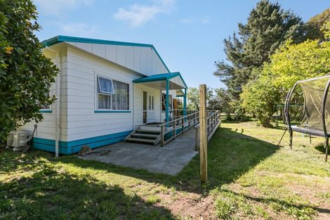 Photo of property in 1 Charlotte Street, Takapau, 4203
