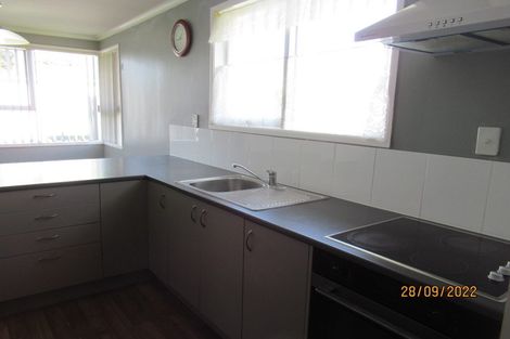 Photo of property in 19 Burbank Avenue, Manurewa, Auckland, 2102