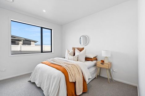 Photo of property in 20 Maturiki Drive, One Tree Point, 0118