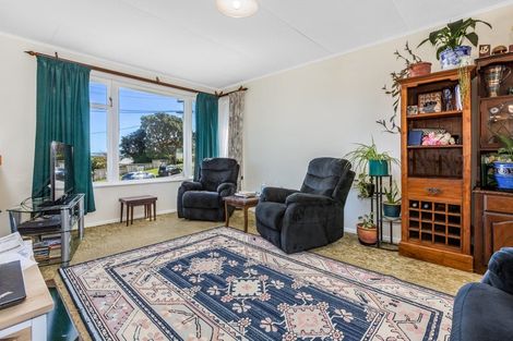 Photo of property in 30 Chaffey Crescent, Titahi Bay, Porirua, 5022