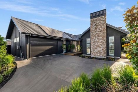 Photo of property in 5 Brendan Close, Omokoroa, 3114