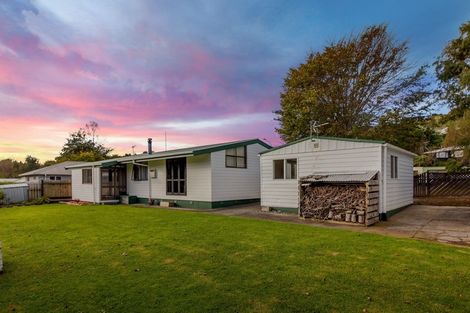 Photo of property in 12 Heaphy Street, Westown, New Plymouth, 4310