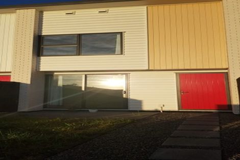 Photo of property in 87 Battalion Drive, Papakura, 2110