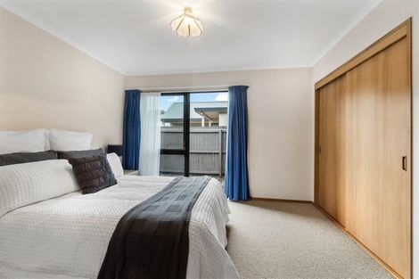 Photo of property in 1/110 Saint James Avenue, Papanui, Christchurch, 8053