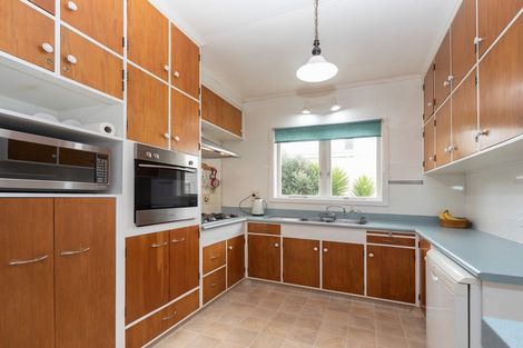 Photo of property in 16 Fitzroy Street, Feilding, 4702