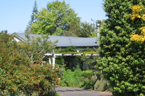 Photo of property in 6a Westbourne Road, Murrays Bay, Auckland, 0630