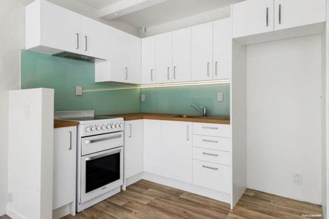 Photo of property in Oceanside Apartments, 2/453 Hibiscus Coast Highway, Orewa, 0931