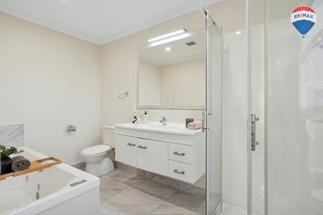 Photo of property in 137 Endeavour Drive, Whitby, Porirua, 5024