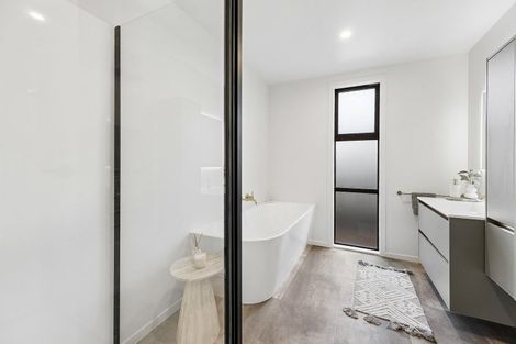 Photo of property in 14 Caroline Way, Abbotsford, 9018