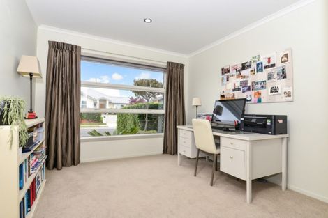 Photo of property in 4 Michael Terrence Place, Flagstaff, Hamilton, 3210