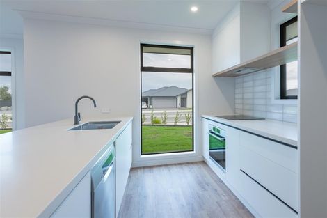 Photo of property in 2 Greenway Crescent, Hope, Richmond, 7020