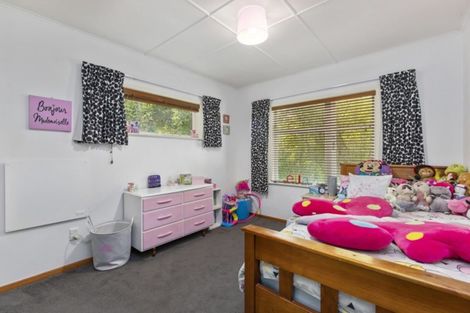 Photo of property in 138 Hine Road, Wainuiomata, Lower Hutt, 5014