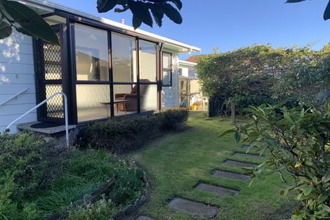 Photo of property in 3 Kaimata Street, Brooklands, New Plymouth, 4310