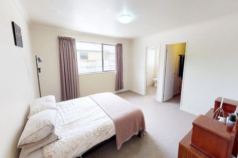 Photo of property in 16 Masefield Terrace, Kelvin Grove, Palmerston North, 4414