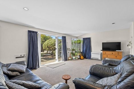 Photo of property in 35a Colwyn Street, Bryndwr, Christchurch, 8053