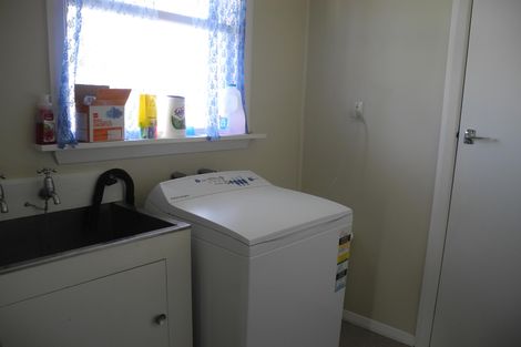 Photo of property in 2 Durham Street, Waimate, 7924