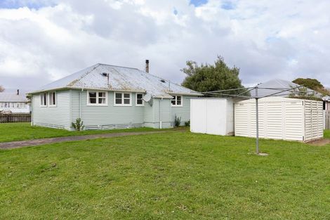 Photo of property in 14 Colvin Street, Westport, 7825