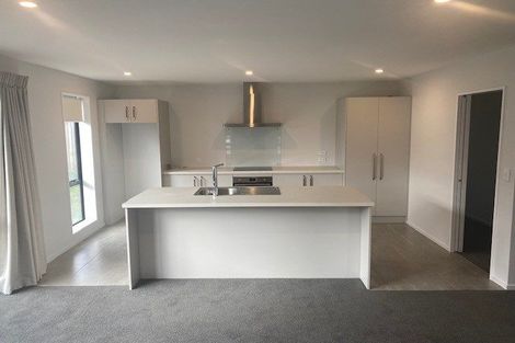 Photo of property in 8 Sarah Nicholls Street, Belfast, Christchurch, 8051