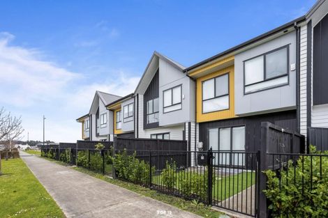 Photo of property in 75 Papatupu Way, Kumeu, 0810