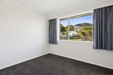 Photo of property in 22 Kinmont Crescent, Kinmont Park, Mosgiel, 9024