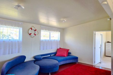 Photo of property in 4 Stratford Drive, Cable Bay, 0420