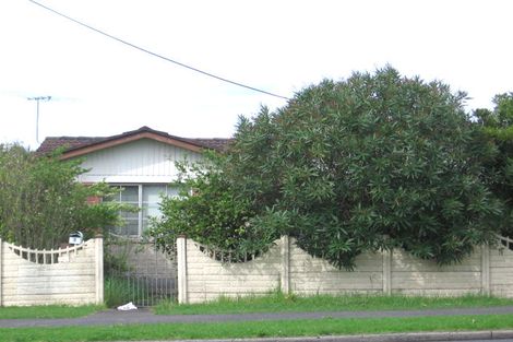 Photo of property in 3 Rathgar Road, Henderson, Auckland, 0610