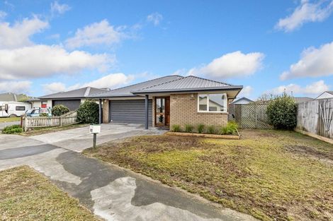 Photo of property in 32 Surfers Place, North New Brighton, Christchurch, 8083