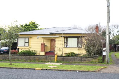 Photo of property in 2/40 Earlsworth Road, Mangere East, Auckland, 2024