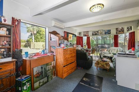 Photo of property in 100 Lake Road, Koutu, Rotorua, 3010
