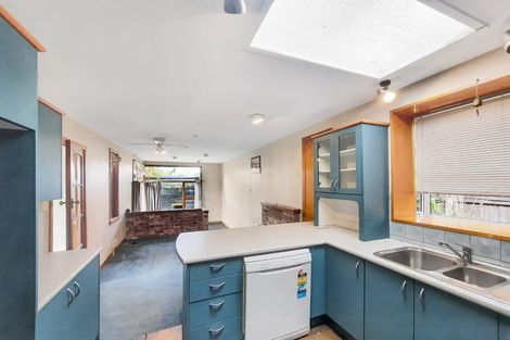 Photo of property in 5 Withells Road, Avonhead, Christchurch, 8042