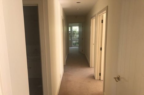 Photo of property in 2/11 Memorial Avenue, Ilam, Christchurch, 8053