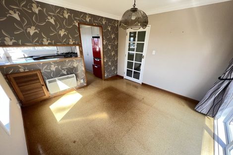 Photo of property in 12 Admiralty Street, Crofton Downs, Wellington, 6035