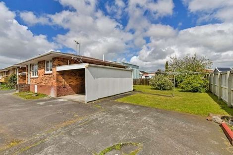 Photo of property in 3/87 Carruth Road, Papatoetoe, Auckland, 2025
