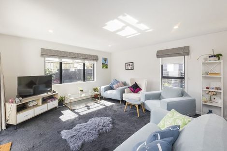 Photo of property in 24a Roberts Line, Kelvin Grove, Palmerston North, 4414