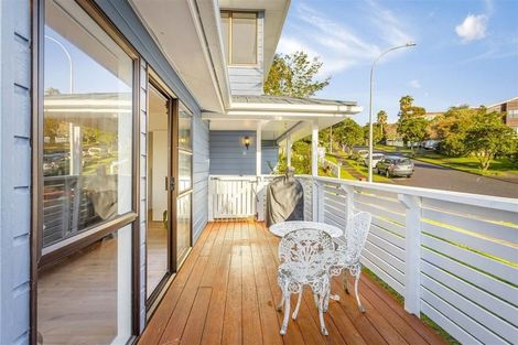 Photo of property in 60 Rhinevale Close, Henderson, Auckland, 0612
