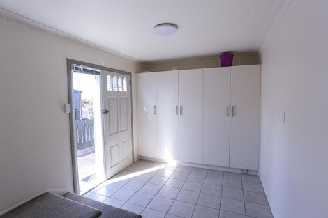 Photo of property in 2/9 Burrows Avenue, Parnell, Auckland, 1052