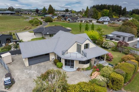 Photo of property in 2 Campbell Court, Te Anau, 9600