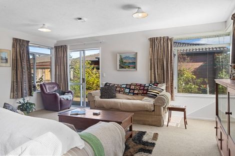 Photo of property in 2/27 Prossers Road, Saint Martins, Christchurch, 8022