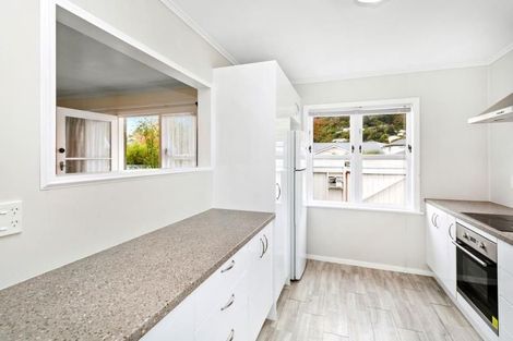 Photo of property in 329 Waiwhetu Road, Fairfield, Lower Hutt, 5011